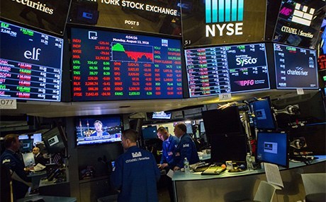 Nirxên zîv û petrolê bilind bûn; zêr û dolar daketin