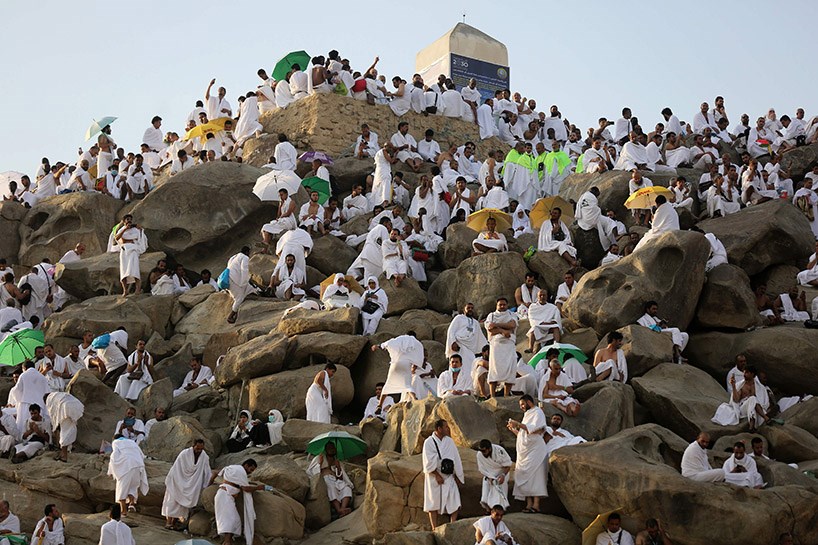 2 milyon hecî li ser Çiyayê Erefe ne