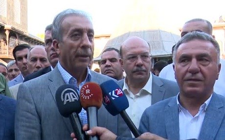 Eker: Divê tevahiya misilmanan tifaq û biratiya xwe biparêzin