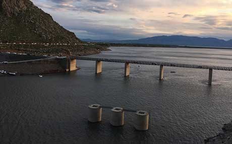 Ciwanê Kurd xwest xwîşka xwe rizgar bike lê ew bi xwe xeniqî