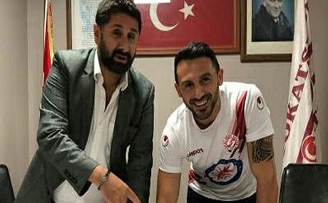Serok û rahênerê yaneyê bû niha dibe futbolîst jî