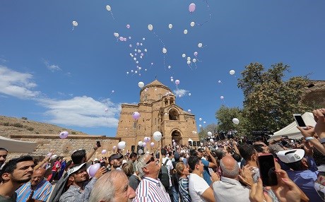 Li Dêra Axtamarê piştî 3 salan merasîmên ayinî