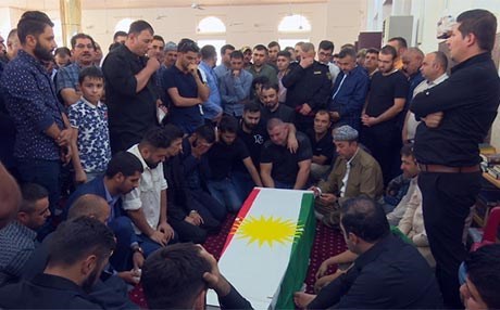 Termê Fazil Berwarî li Duhokê hat veşartin