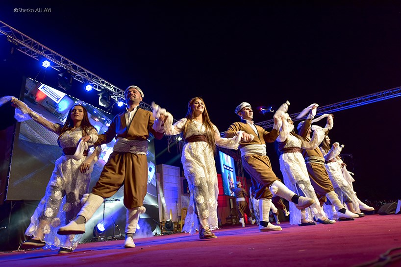 Rojhilatiyan festîvala kultûrî ya Raniyeyê anîn coşê