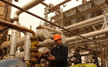 بازاڕی نەوت.. شەڕی كیشوەرەكان لەسەر ئێران