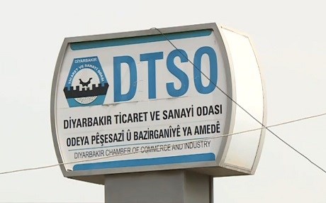 Karsazên Bakurê Kurdistanê nikarin ji bankayan kredî bistînin