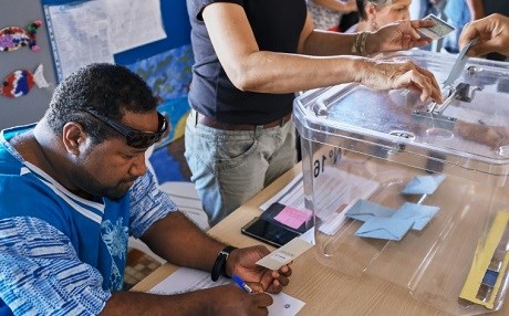 Gelê Kaledonyaya Nû serxwebûn red kir