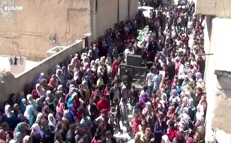 Cenazeyê Siyamend Oskullî li Kobanî hat binaxkirin