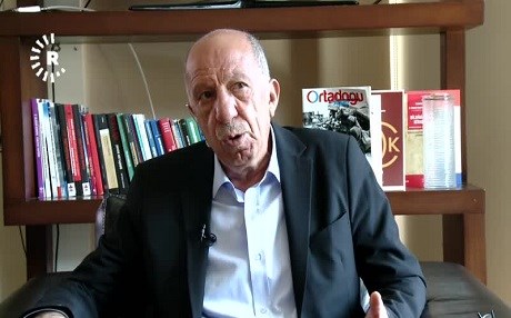 Diyadîn Firat: Tirkiyê girîngiyê dide Erebî lê nade Kurdî