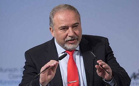 İsrail Savunma Bakanı Lieberman istifa etti