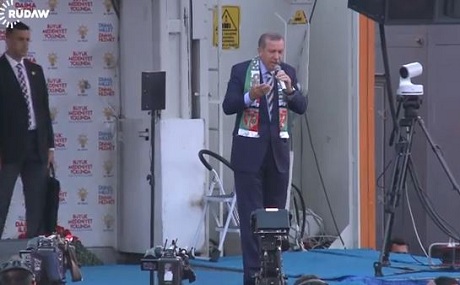 Rewşenbîrên kurd: Erdogan li Amedê tiştên nû negot