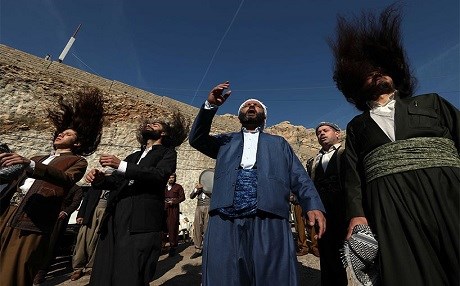 FOTO - Akreli dervişler Mevlid Kandili’ni zikirlerle kutluyor