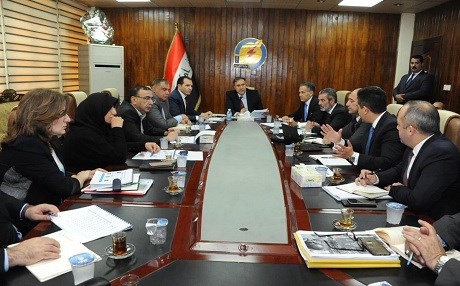 After reported corruption, Iraq electricity minister meets with GE and Siemens