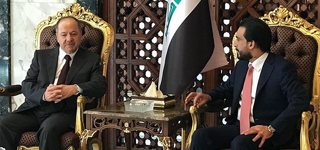 Barzanî gihîşt Bexdayê; Mihemed Helbûsî û Hadî Amirî pêşwazî lê kirin