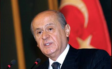 Devlet Bahçelî ji hilbijartinan û hikûmeta AKPê neraziye