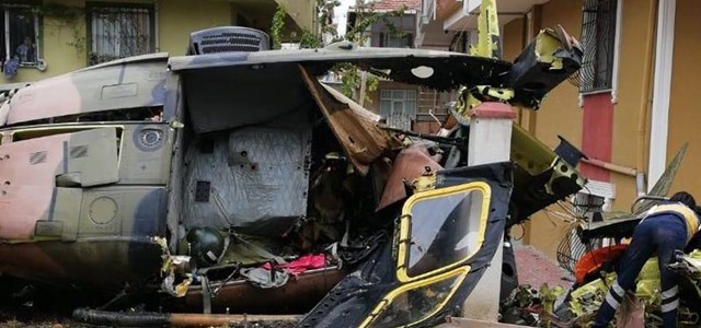 Askeri helikopter düştü: 4 asker hayatını kaybetti