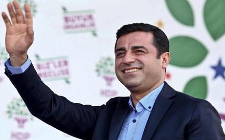 Türkiye Adalet Bakanlığı Demirtaş için harekete geçti