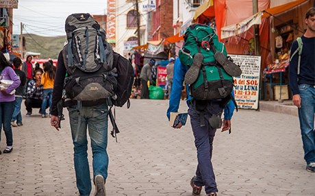 ئیتاڵیا چیدی ئیقامەی دوو ساڵی ناداتە كۆچبەران