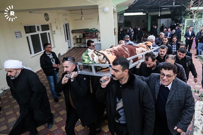 بەخاکسپاردنی مستەفا ساڵح كەریم