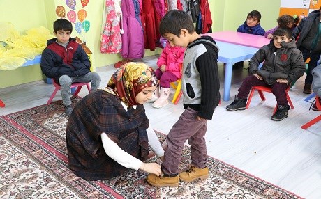 Sosyal medyadan öğrenciler için yardım kampanyası başlattı