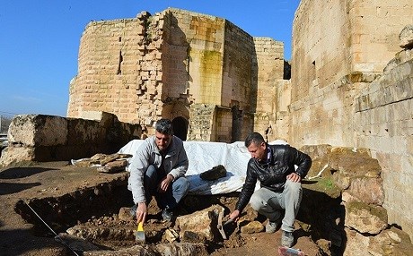 Harran Sarayı'ndaki kazı çalışmasında ayrıntıları ortaya çıkarıldı