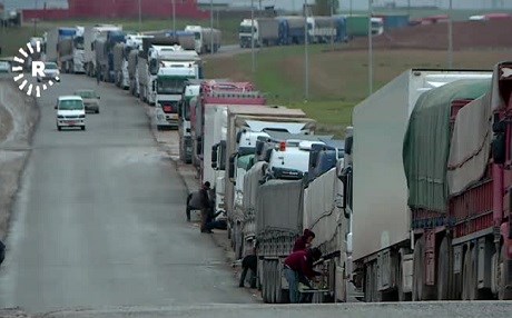 Li xalên gumrikê yên li aliyê Iraqê bertîl ji şofêran tê standin