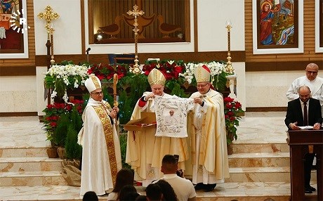 Kardinal Parolin’in, Mar Yusuf Kilisesi’ndeki ayininden kareler