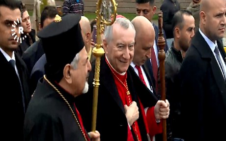 Kardinal Parolin’den Ninova Ovası’na ziyaret