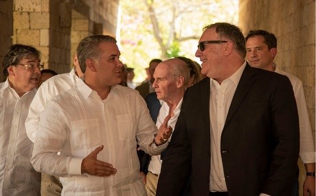 İki ülke diplomatik tecrit uygulaması konusunda anlaştı