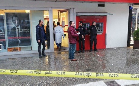 Li Rihayê banke hat şelandin