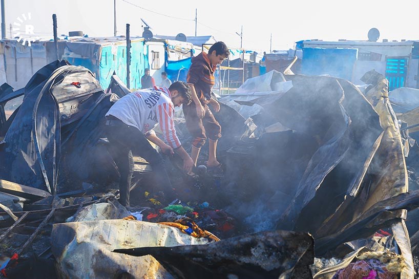 WÊNE - Li Kampa Herşem a li Hewlêrê 14 prefabrîk şewitîn