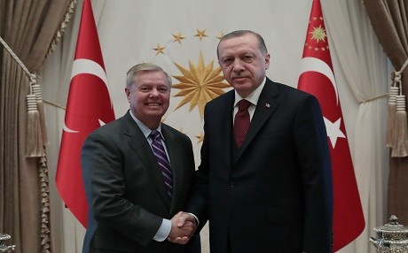 Erdoğan, ABD’li senatör ile bir araya geldi
