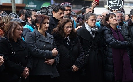 Hrant Dink, Agos gazetesi önünde anıldı