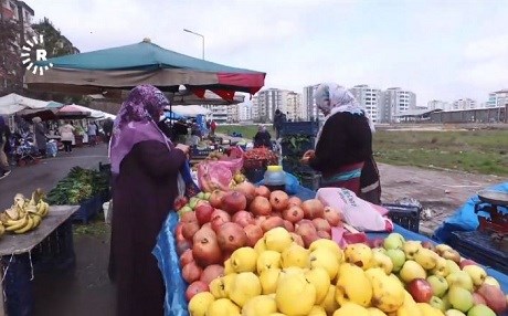 Bazara jinan li Rezanê nakokî xiste navbera jin û mêran