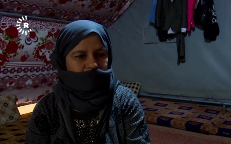 Du jinên Kurd ên Êzidî behsa derdeseriyên li nav DAIŞê dikin