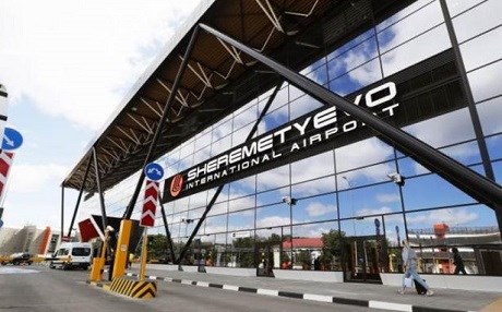 ABD elçilik görevlisinin bagajında bomba bulundu