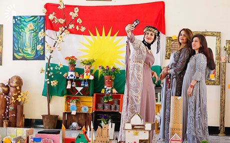 Kürdistan’da Milli Kıyafet Günü kutlamaları
