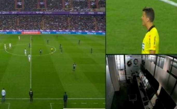 ئەو کاتەی گۆڵەکەی ڤایادۆلید رەتکرایەوە ژوووری ڤار چۆڵ بوو