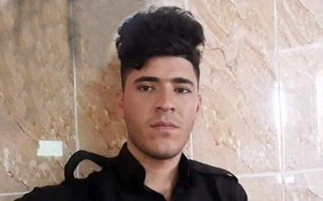 Askerler mantar toplayan Kürt genci vurdu