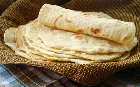 بەکارهێنانی سۆدە لە دروستکردنی نان و سەموون قەدەخەدەکرێت