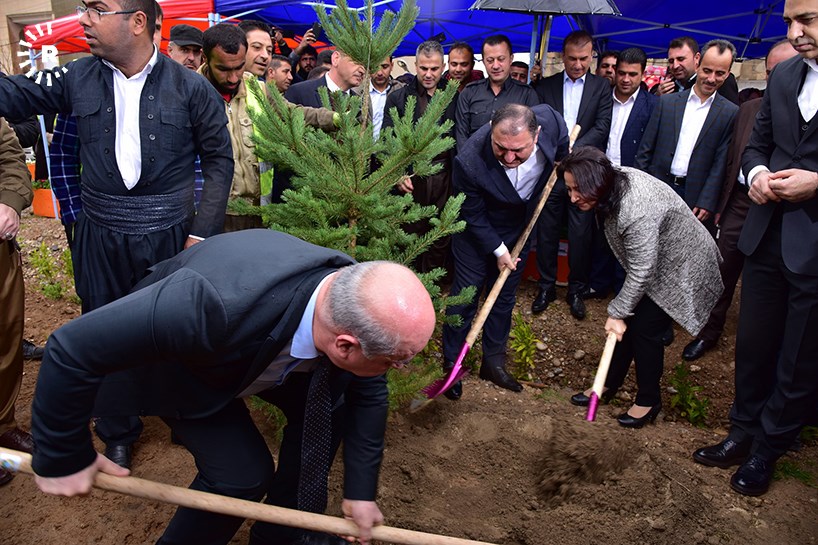 FOTO - Mele Mustafa Barzani anısına fidan dikildi