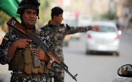 Irak'ta eski asker ve polislerden oturma eylemi
