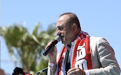 ‘Bazı Arap ülkeleri Amerika ve İsrail korkusundan sesini çıkaramıyor’