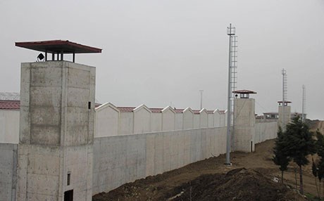 Li Tirkiye û Bakurê Kurdistanê 193 girtîgeh têne avakirin