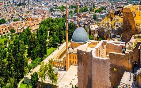 Kürt kentinde gösteri ve yürüyüş yasağı