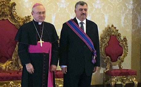 Papayê Vatîkanê madelyaya rêzgirtinê pêşkêşî Umer Berzincî kir