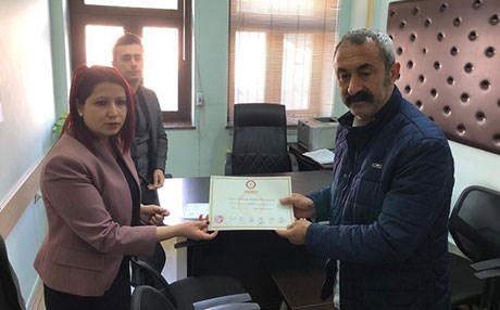 Maçoğlu mazbatasını aldı