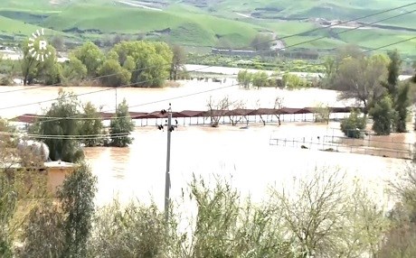 KÜRDİSTAN - 10 turistik merkez ve 150 balık çiftliği sular altında kaldı