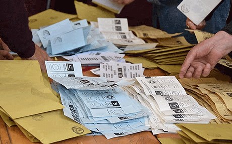 İstanbul’da oy sayım işlemi devam ediyor: İşte son durum