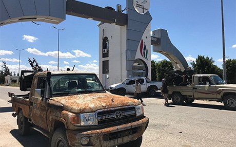 سوپاکەی خەلیفە حەفتەر هەوڵی کۆنترۆڵکردنی تەرابلووس دەدات